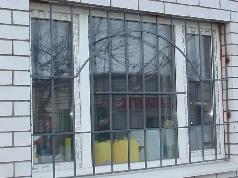 Сварная решётка на окно